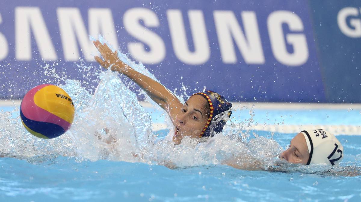 Испания (ж) - Китай (ж): Прогноз и ставка на женский четвертьфинальный матч по водному поло на ОИ-2020